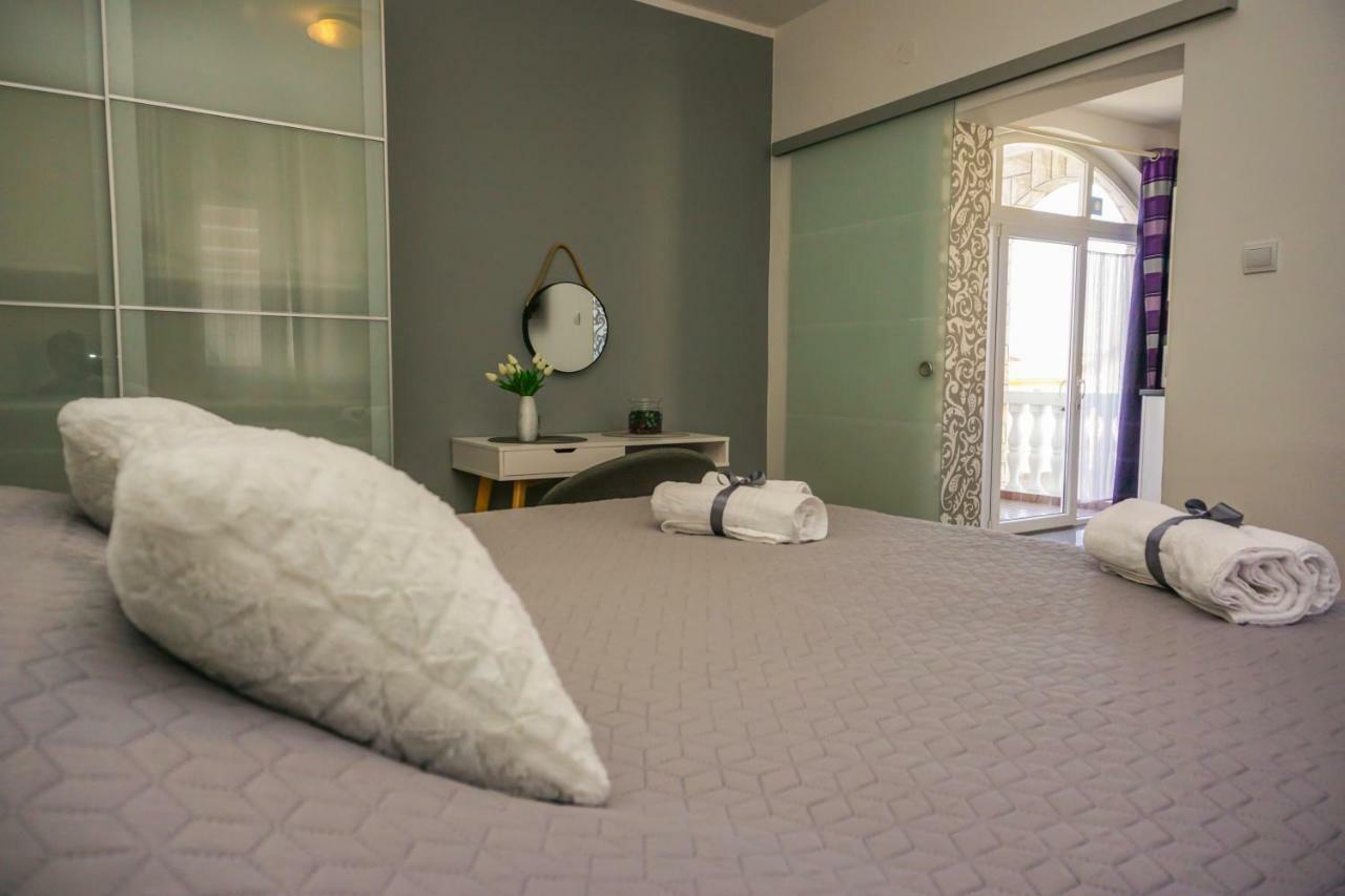 Apartment Paula With Private Jacuzzi And Parking- Near The Beach Zadar Exteriör bild